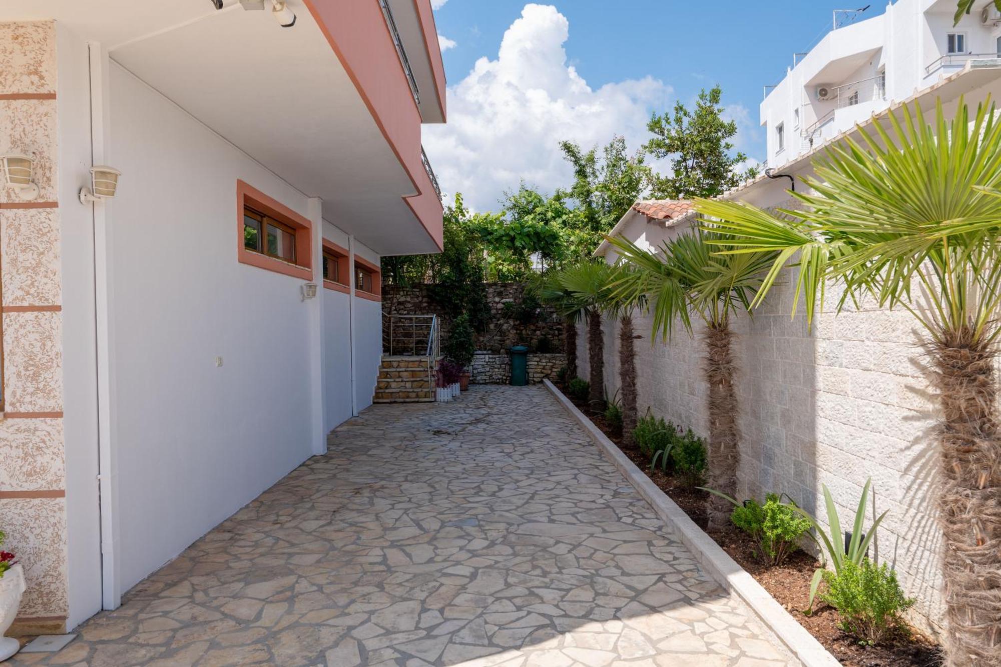 Doni Apartments Ksamil Exterior foto