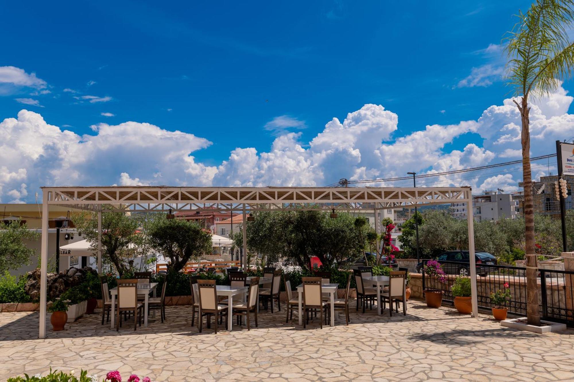 Doni Apartments Ksamil Exterior foto